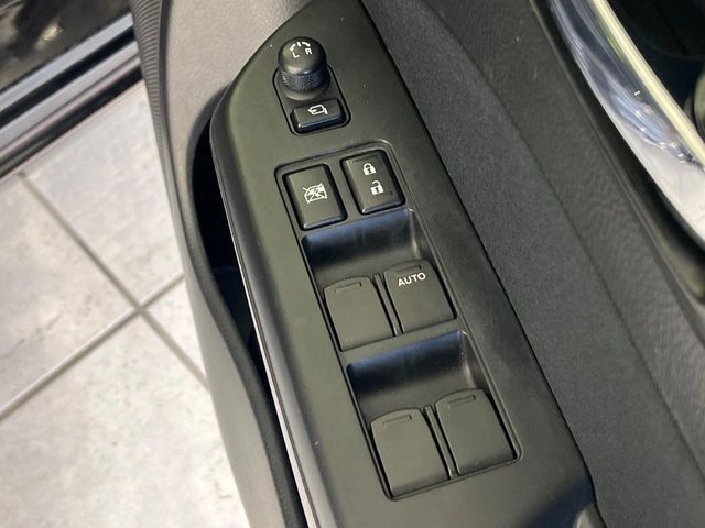 SUZUKI SWIFT 2013 Image 31