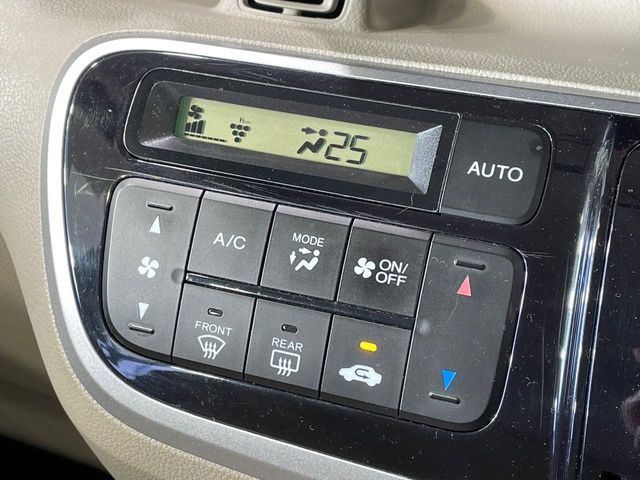 HONDA N BOX 2014 Image 31