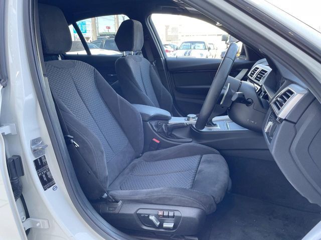 BMW 3SERIES SEDAN 2017 Image 31