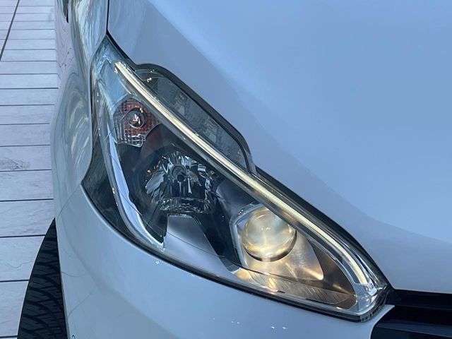 PEUGEOT 208 2019 Image 31