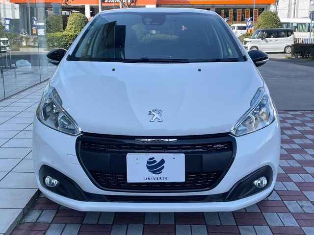PEUGEOT 208 2019 Image 31