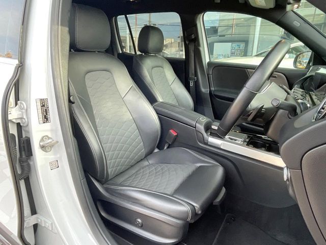 MERCEDES BENZ GLB 2020 Image 31