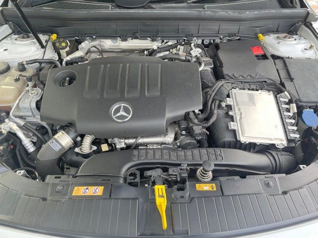 MERCEDES BENZ GLB 2020 Image 31