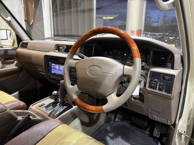 TOYOTA LANDCRUISER VAN 1997 Image 31