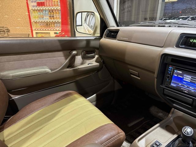 TOYOTA LANDCRUISER VAN 1997 Image 31