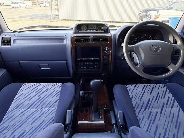 TOYOTA LANDCRUISER PRADO 1998 Image 31