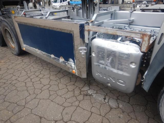 HINO PROFIA 2011 Image 31