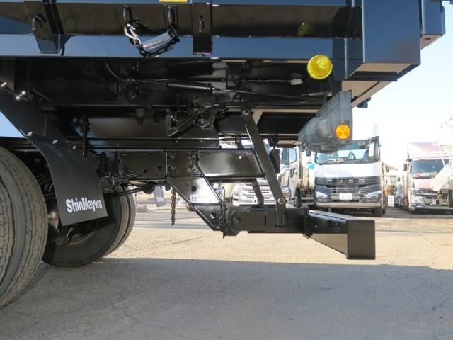 HINO PROFIA 2017 Image 31