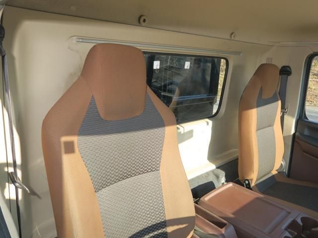 HINO PROFIA 2017 Image 31