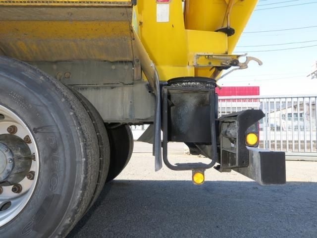 HINO PROFIA 2016 Image 31