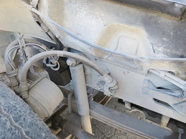 HINO PROFIA 2016 Image 31