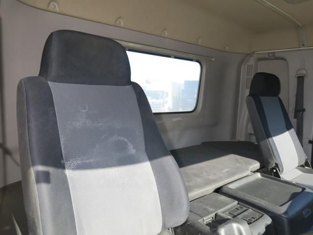 HINO PROFIA 2016 Image 31