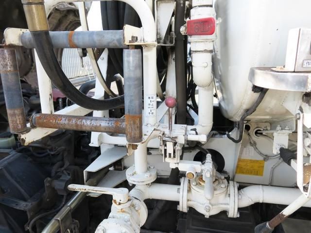 HINO DUTRO 2018 Image 31