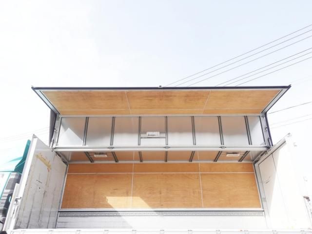 MITSUBISHI FUSOU FIGHTER 2012 Image 31