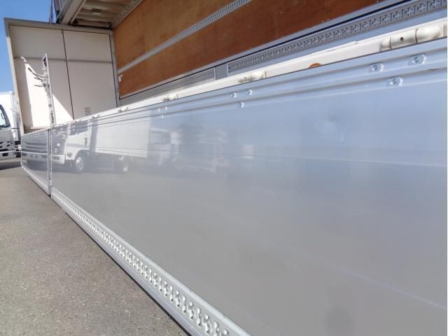 ISUZU GIGA 2022 Image 31