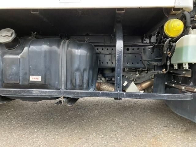 ISUZU ELF 2018 Image 31