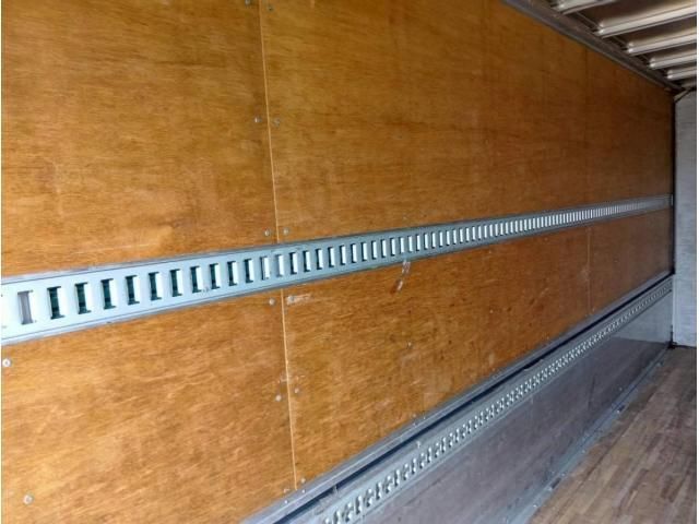 ISUZU FORWARD 2015 Image 31