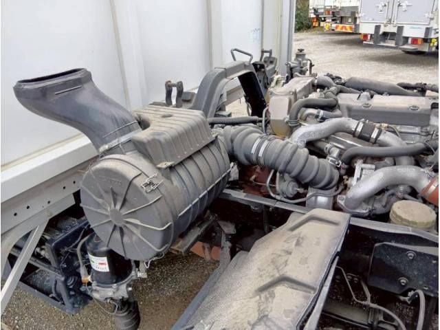 ISUZU FORWARD 2015 Image 31