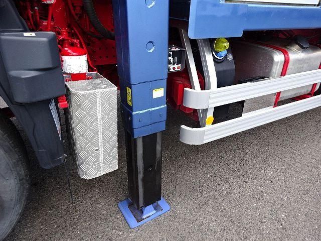 NISSAN DIESEL QUON 2022 Image 31