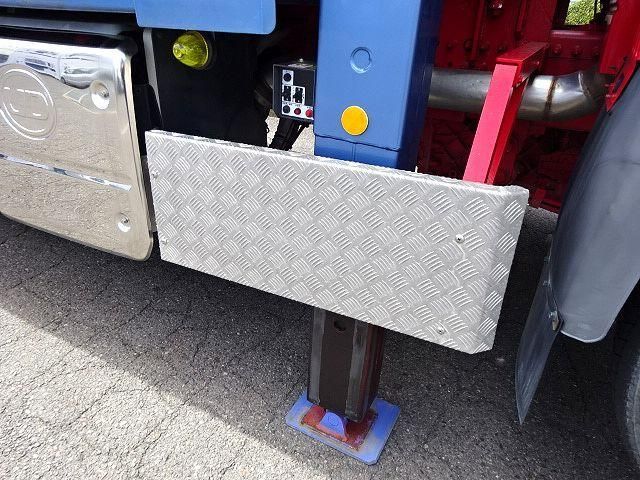 NISSAN DIESEL QUON 2022 Image 31