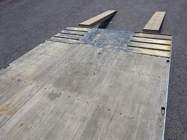 NISSAN DIESEL QUON 2022 Image 31