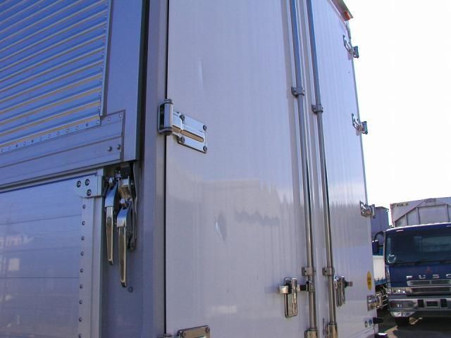 MITSUBISHI FUSOU SUPER GREAT 2023 Image 31