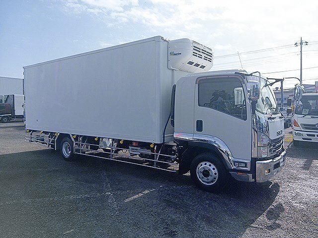 ISUZU FORWARD 2015 Image 31