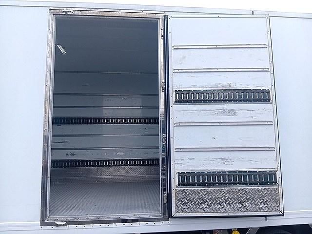 ISUZU FORWARD 2015 Image 31