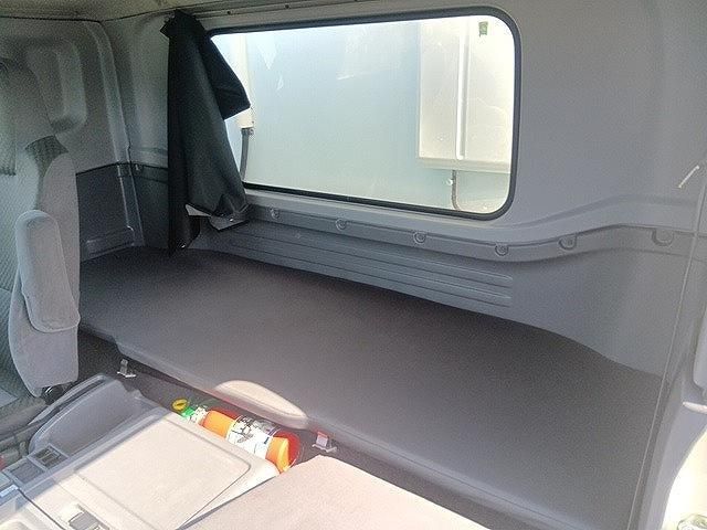 ISUZU FORWARD 2015 Image 31