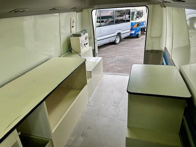 TOYOTA COASTER 2005 Image 31