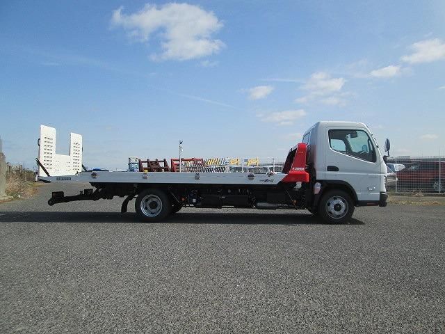 MITSUBISHI CANTER 2025 Image 31