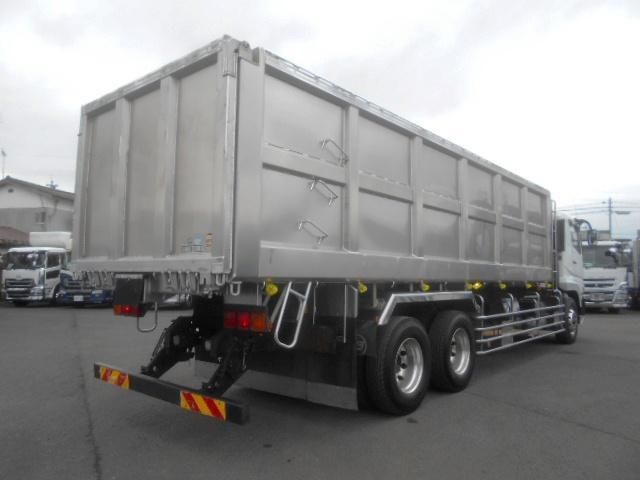 MITSUBISHI FUSOU SUPER GREAT 2017 Image 31