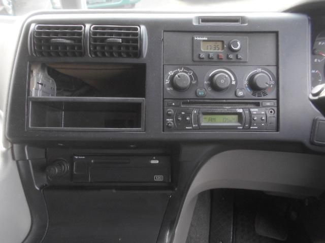 MITSUBISHI FUSOU SUPER GREAT 2017 Image 31