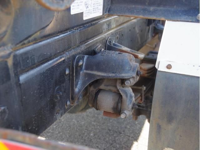 MITSUBISHI FUSOU FIGHTER 2016 Image 31