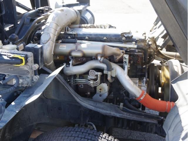 MITSUBISHI FUSOU FIGHTER 2016 Image 31