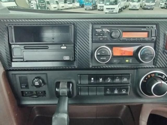 HINO PROFIA 2020 Image 31