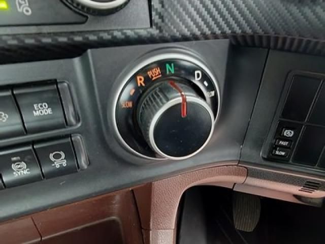 HINO PROFIA 2020 Image 31