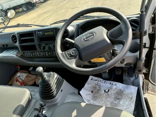 HINO DUTRO 2024 Image 31