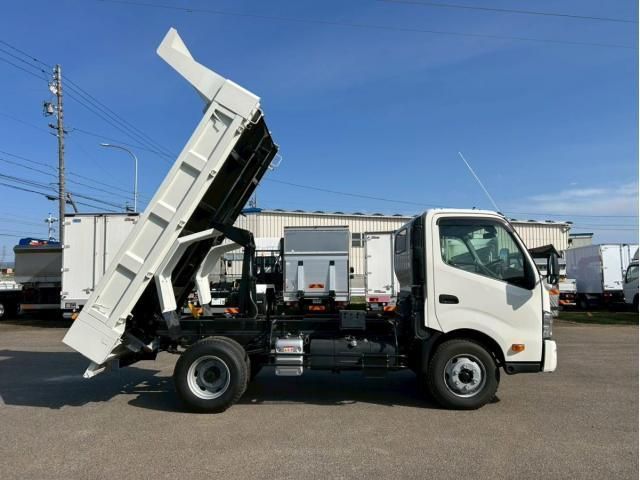 HINO DUTRO 2024 Image 31