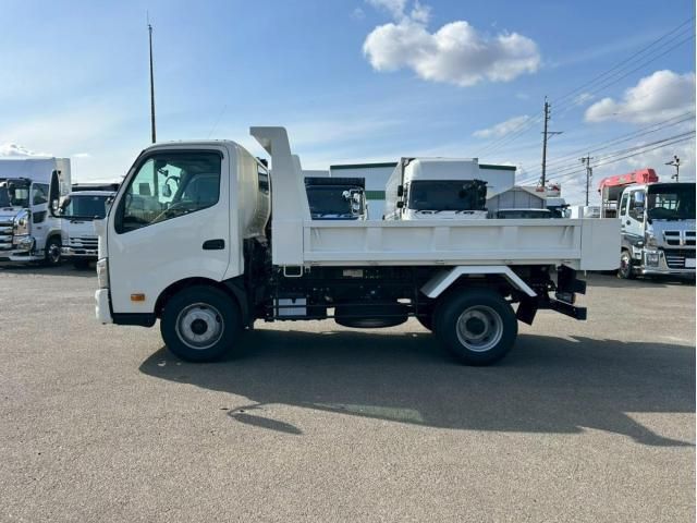 HINO DUTRO 2024 Image 31