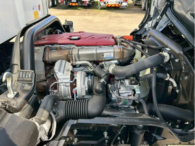 HINO DUTRO 2024 Image 31