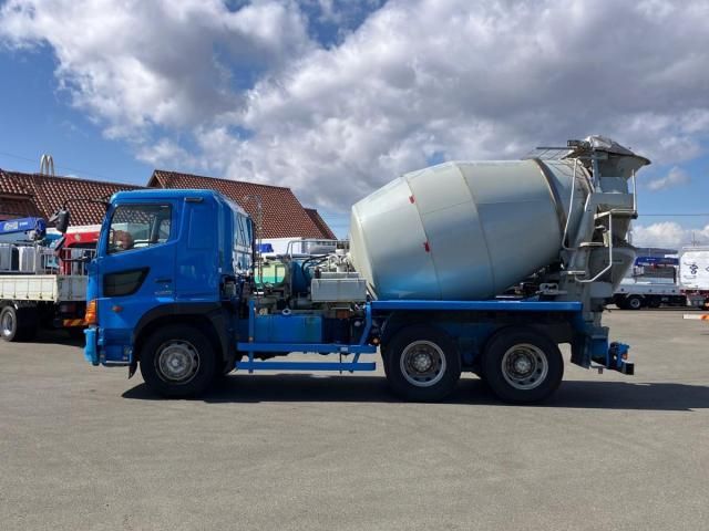 HINO PROFIA 2013 Image 31