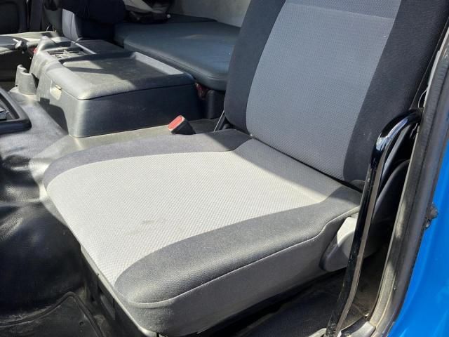 HINO PROFIA 2013 Image 31