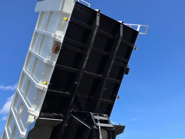 MITSUBISHI FUSOU SUPER GREAT 2025 Image 31