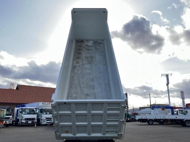 MITSUBISHI FUSOU SUPER GREAT 2025 Image 31