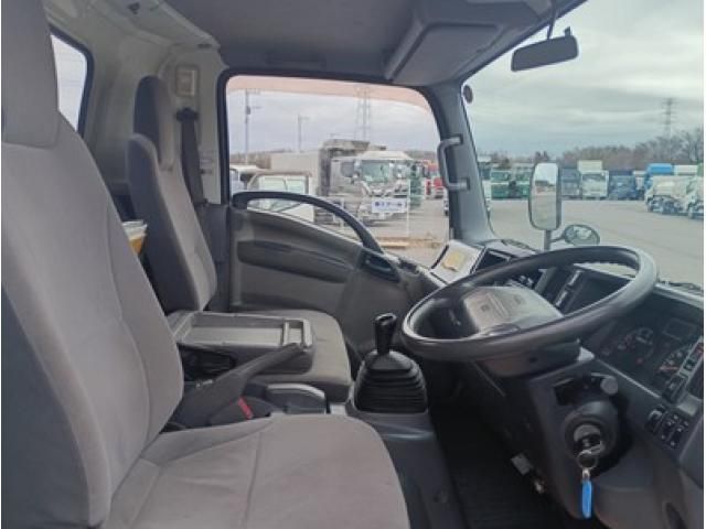 ISUZU ELF 2013 Image 31