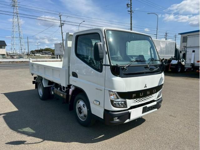 MITSUBISHI CANTER 2025 Image 31