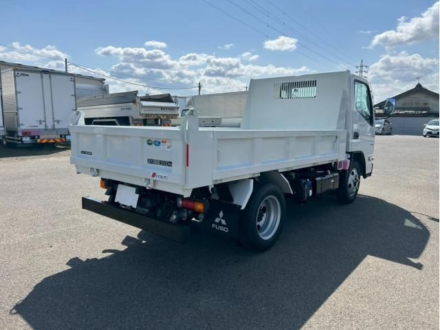 MITSUBISHI CANTER 2025 Image 31