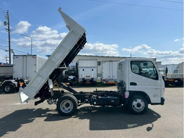 MITSUBISHI CANTER 2025 Image 31