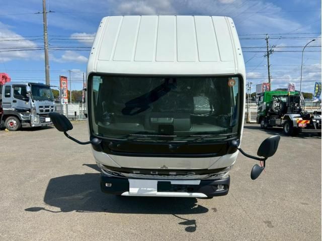 MITSUBISHI CANTER 2025 Image 31